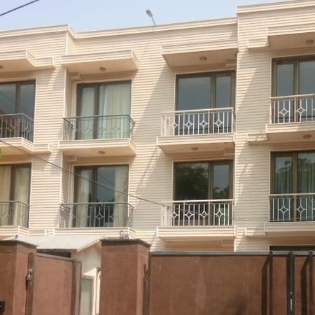 Uds Villa Scandinavian B&B - Next To Vfs นิวเดลี ภายนอก รูปภาพ