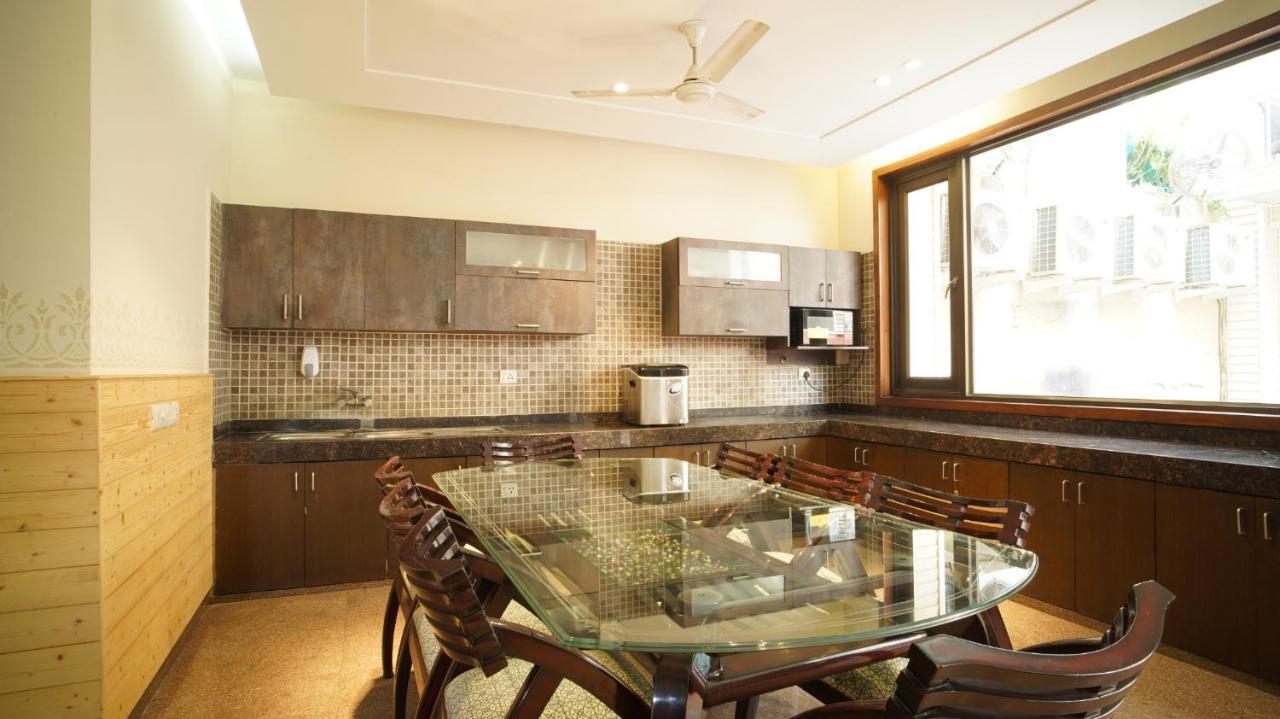 Uds Villa Scandinavian B&B - Next To Vfs นิวเดลี ภายนอก รูปภาพ