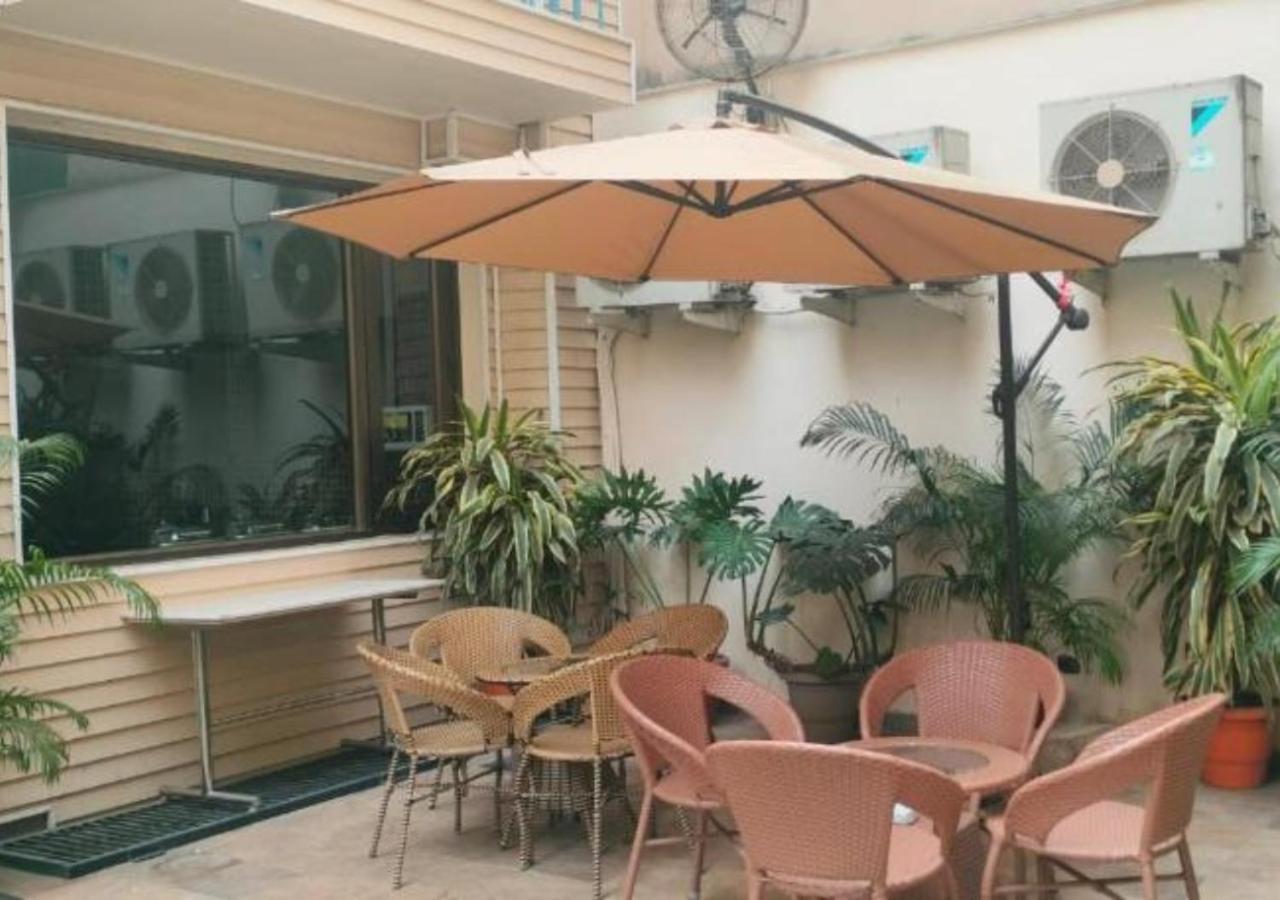 Uds Villa Scandinavian B&B - Next To Vfs นิวเดลี ภายนอก รูปภาพ
