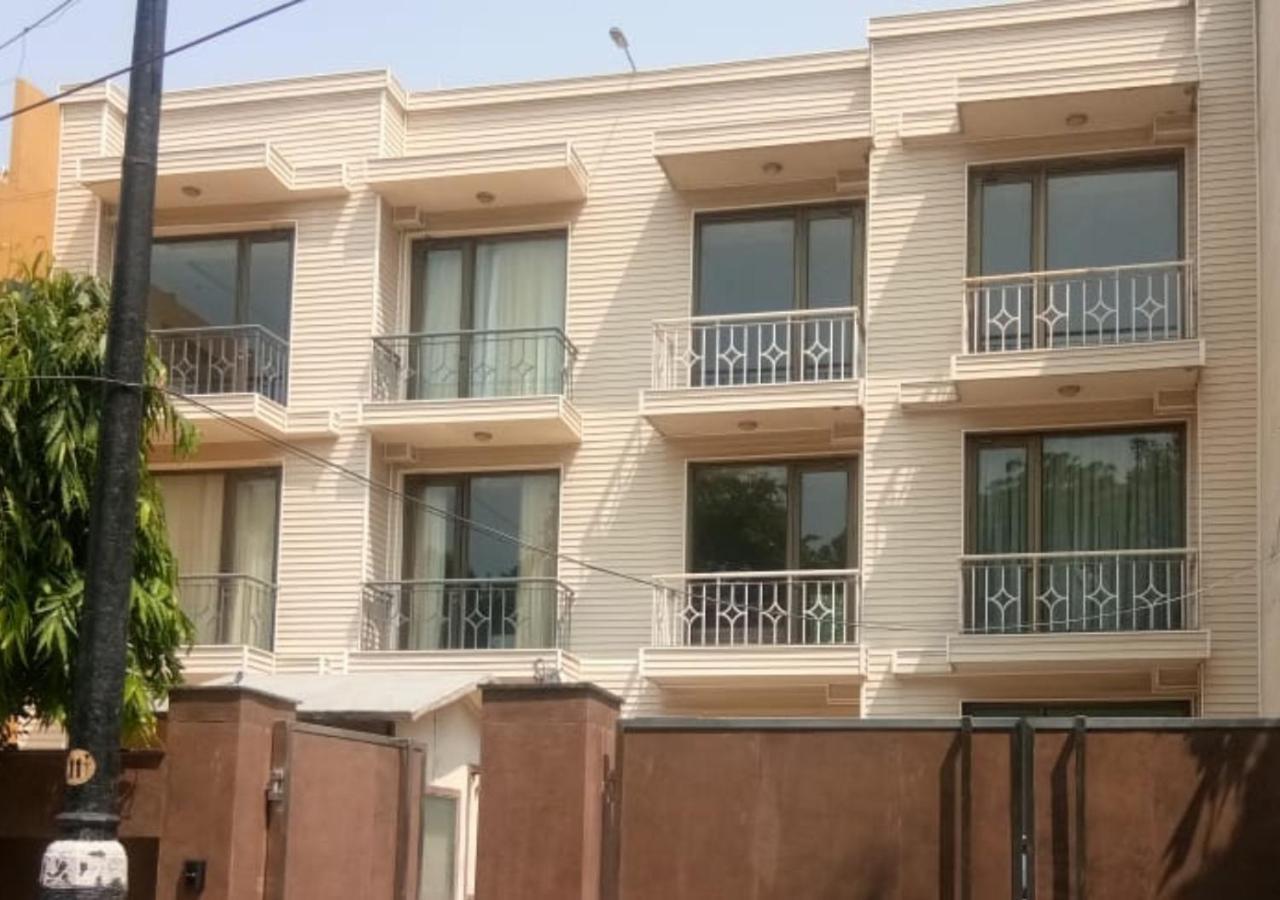 Uds Villa Scandinavian B&B - Next To Vfs นิวเดลี ภายนอก รูปภาพ